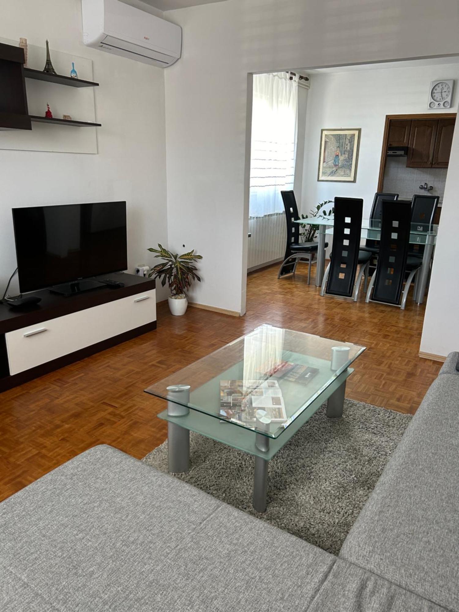 Apartman Danijela Vodice Bagian luar foto