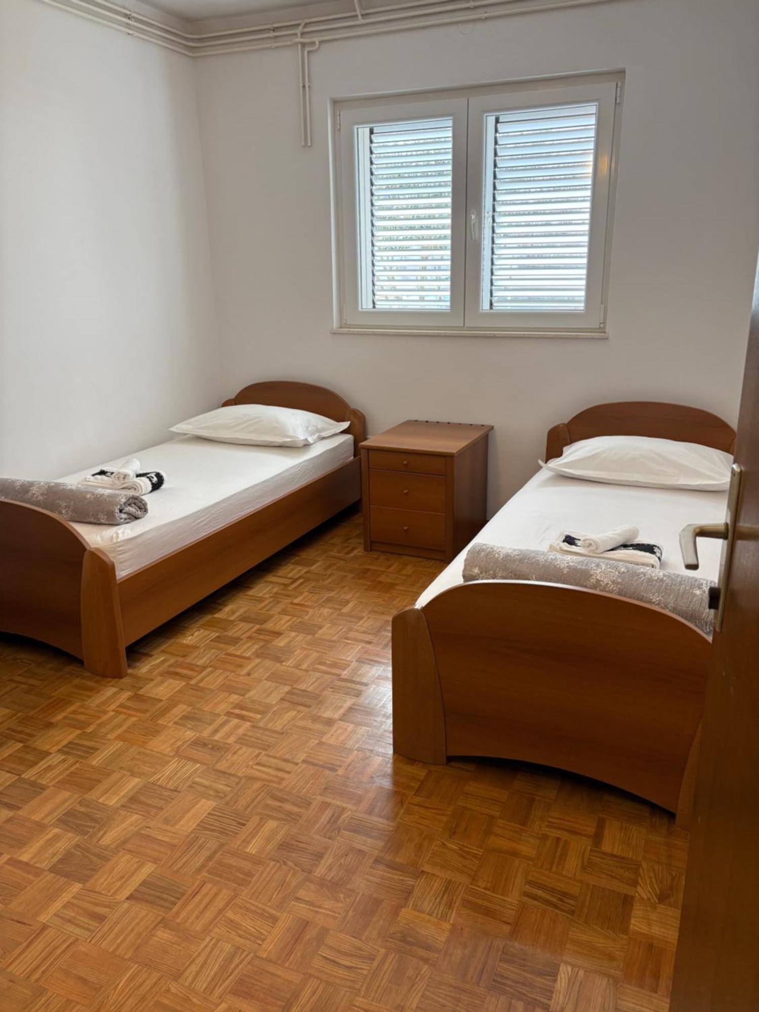 Apartman Danijela Vodice Bagian luar foto